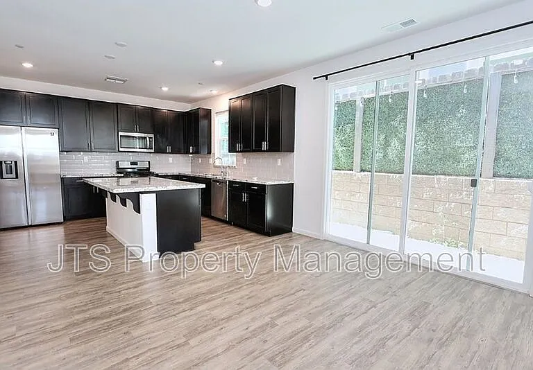 3217 Sunny Gate Ln — Photo 23