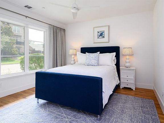 5th image of 4227 Holland Ave #101