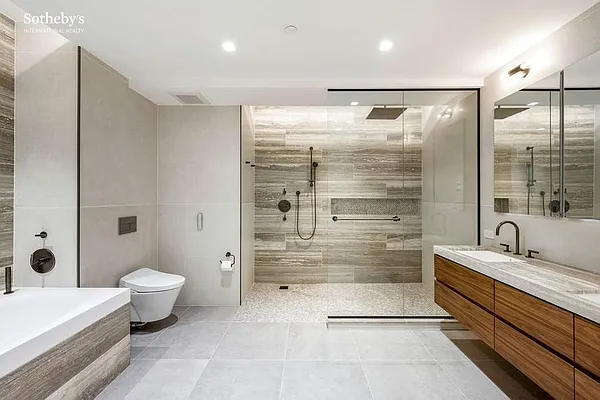 Rented by Sotheby's International Realty | media 12