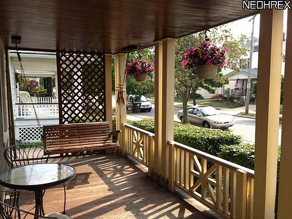 2nd image of 2047 Elmwood Ave
