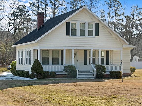 2nd image of 20 Pine Hall Rd