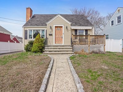 185 Texas Avenue, Bridgeport, CT, 06610