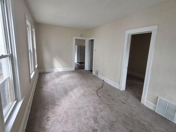 2nd image of 1126 61st St