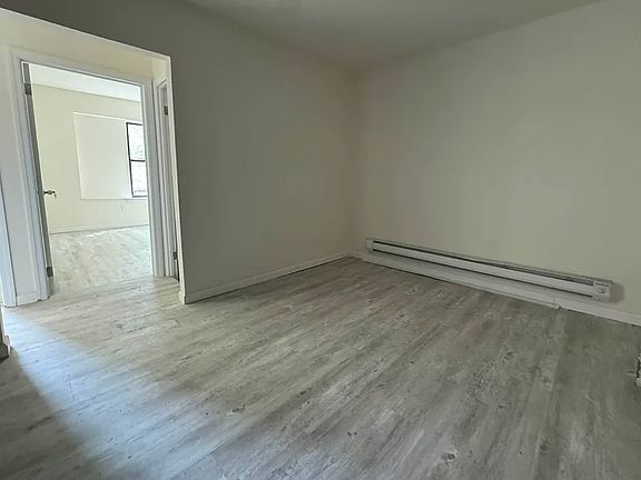 3rd image of 2816 Church Ave #1R