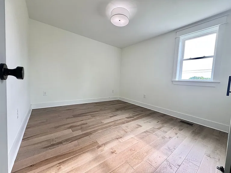 229 Cherry Dr — Photo 15