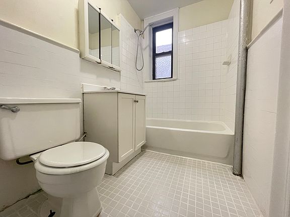 4th image of 2685 John F Kennedy Blvd #46E