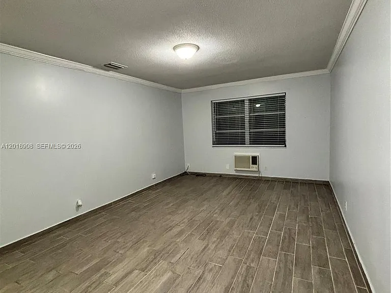 1480 E Sample Rd #209 — Photo 9