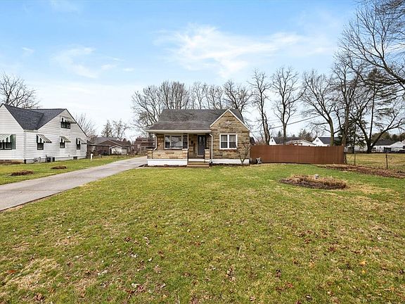 5th image of 21 Medway Dr