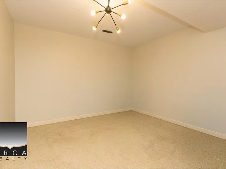 885 Frederick Rd — Photo 9