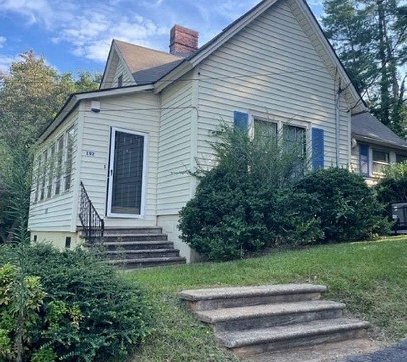 1st image of 192 Floyd Cir
