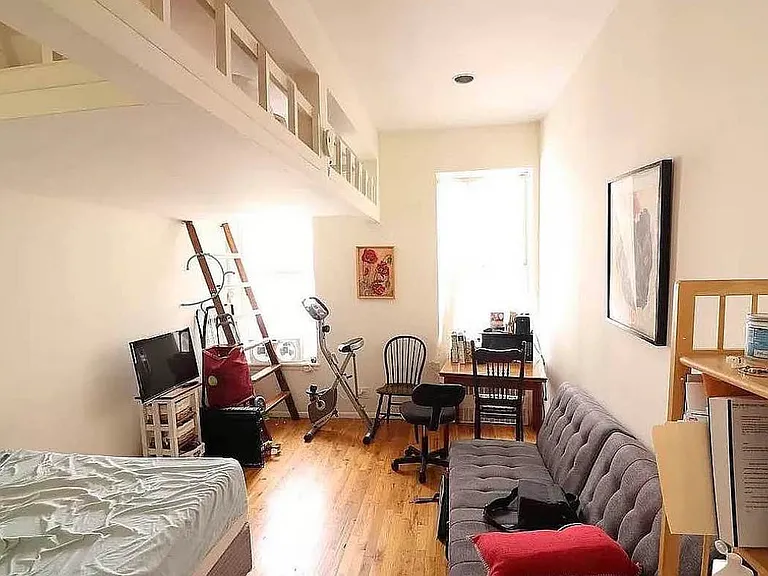 203 W 85th St #3 — Photo 4