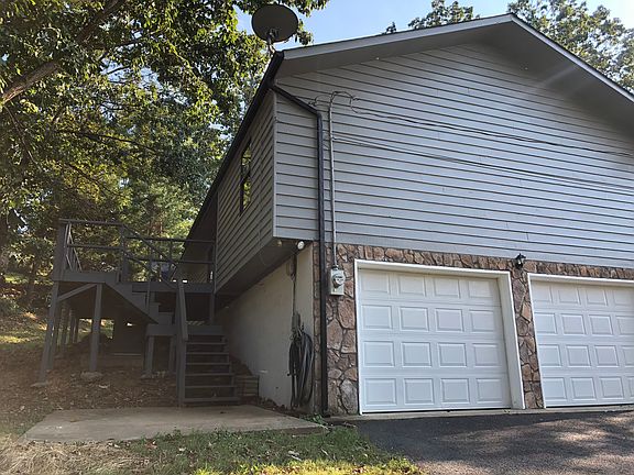 5th image of 66 Clay Ct