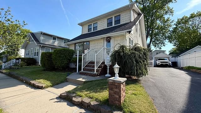 1st image of 49 Orange Ave