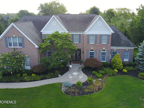4th image of 350 Peter Forman Drive