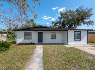 913 Lake Ave, Edgewater, FL 32132