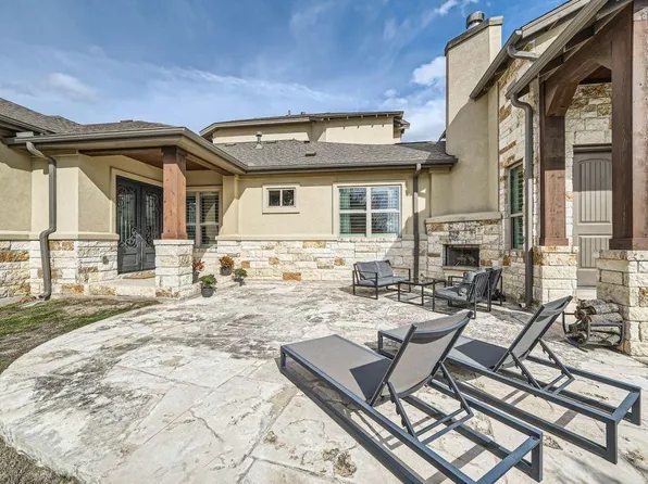 100 Dakota Dr, Georgetown, TX 78633