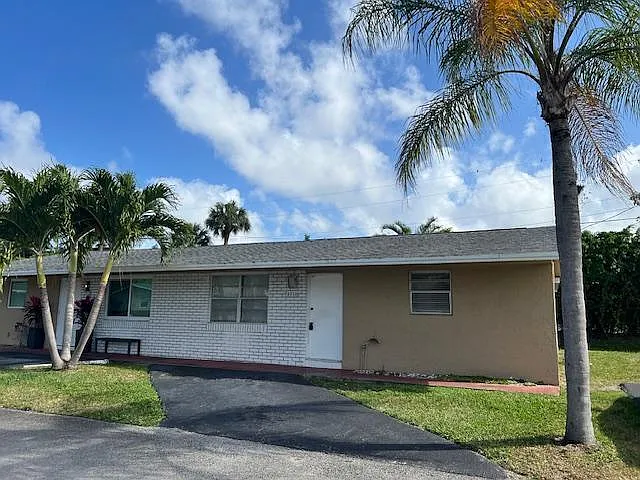 2 bed, 1.0 bath, 800 sqft, $2,000 — Photo 2
