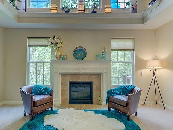 4th image of 7073 Cascade Creek Ln