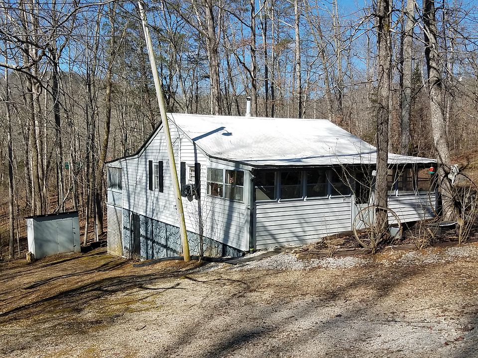 1st image of 21 Mulberry Dr