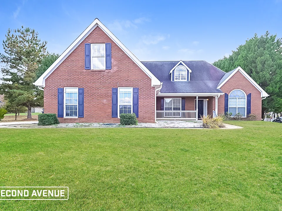 1008 Maria Dr