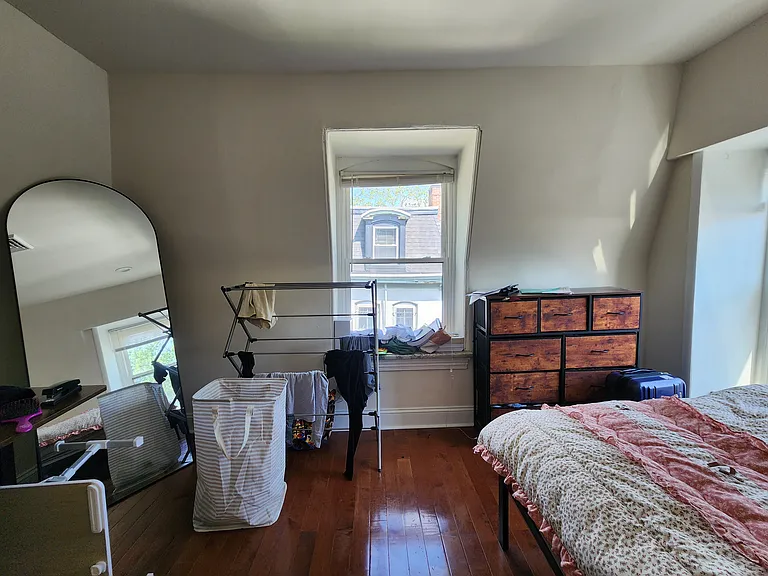 4104 Spruce St #7 — Photo 4