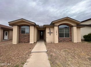 12913 Hueco Mine Dr, El Paso, TX 79938