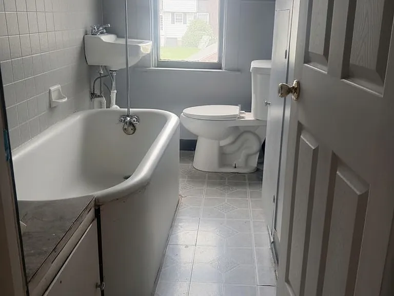 131 Plainfield Ave — Photo 5
