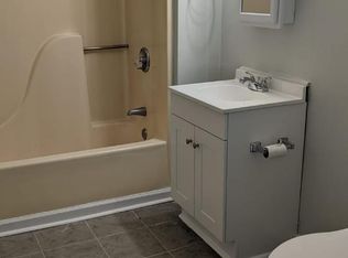 1508 Oakshire Ct APT A, Winston Salem, NC 27107