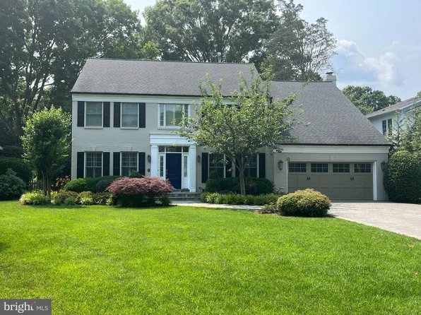 8632 Plymouth Rd, Alexandria, VA 22308