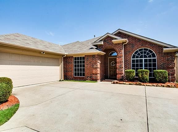 2nd image of 15776 Wyoming Dr