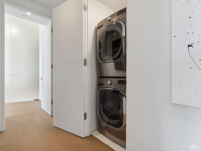 690 Market St #1704 — Photo 21