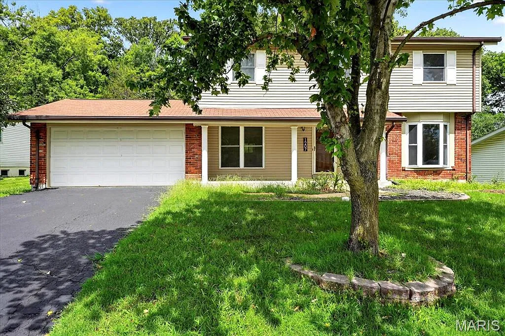 4 bed, 3.5 bath, 2394 sqft, $2,900 — Photo 3
