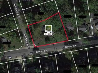 600 Knollwood Dr, Falls Church, VA 22046