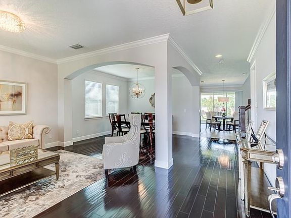 3rd image of 10450 Lavande Dr