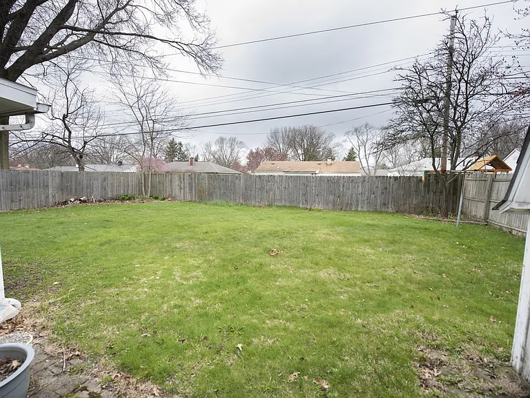 9328 W Ridgewood Dr — Photo 26