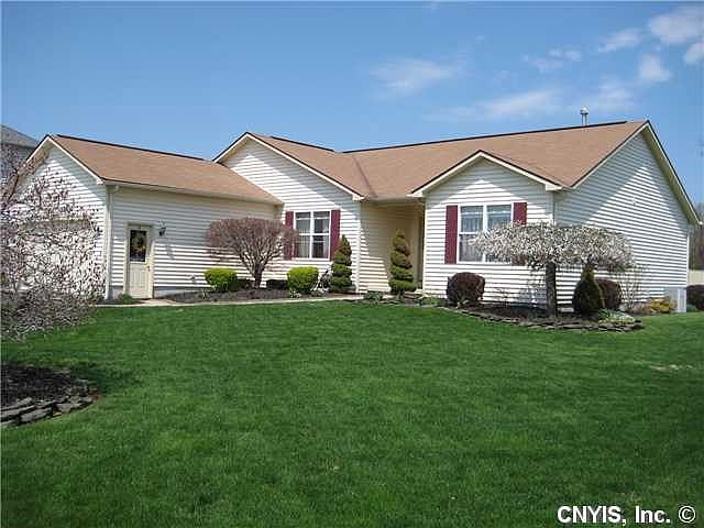 1st image of 8802 Waterview Cir