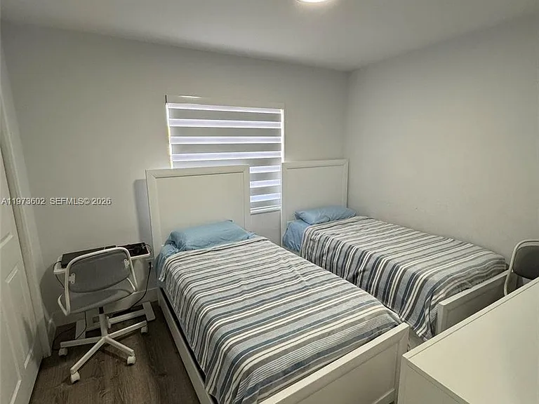 12534 SW 27th St — Photo 31