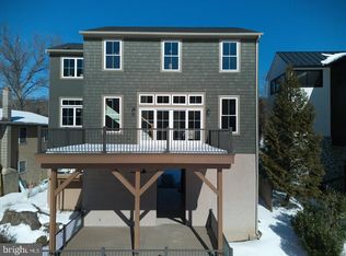 159 Byram Ln, Stockton, NJ 08559