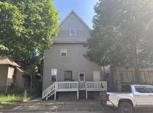 2809 W Clarke St #2811, Milwaukee, WI 53210