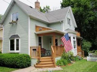 530 N Vine St, Appleton, WI 54911