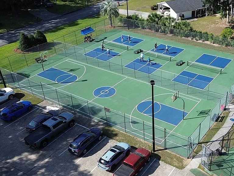 Wilmington Park Community Basketball, Pickleball, and Tennis Courts