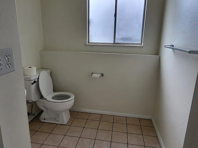 6714 Palace Dr — Photo 7