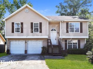 567 E Serenade Cir, Jacksonville, FL 32225