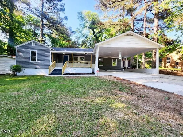 206 W L St, Erwin, NC 28339