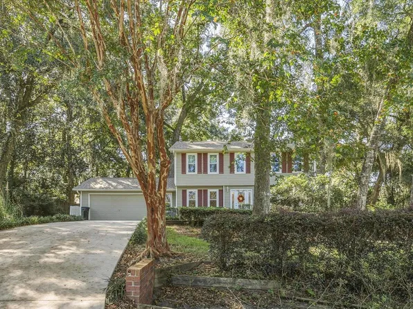 4489 Foxcroft Dr, Tallahassee, FL 32309