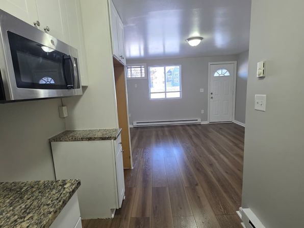 131 Cosey Beach Ave #5A