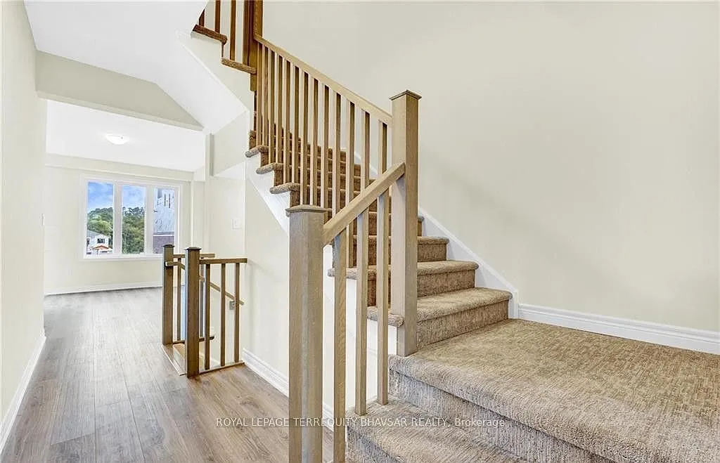 3 bed, $2,695 — Photo 3