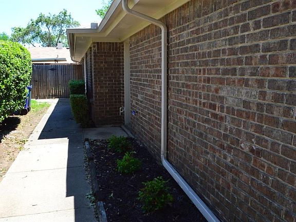 3rd image of 505 Essex Pl
