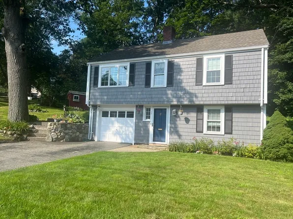 39 Myrtle Ave, Wakefield, MA 01880