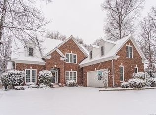 4711 Fairvista Dr, Charlotte, NC 28269